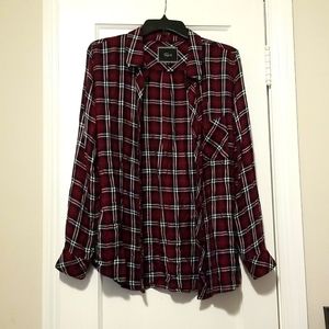 Rails Button Down Shirt Size M.